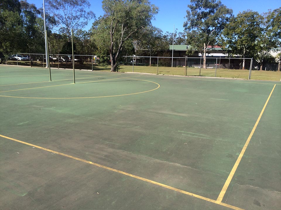 Court before professional cleaning