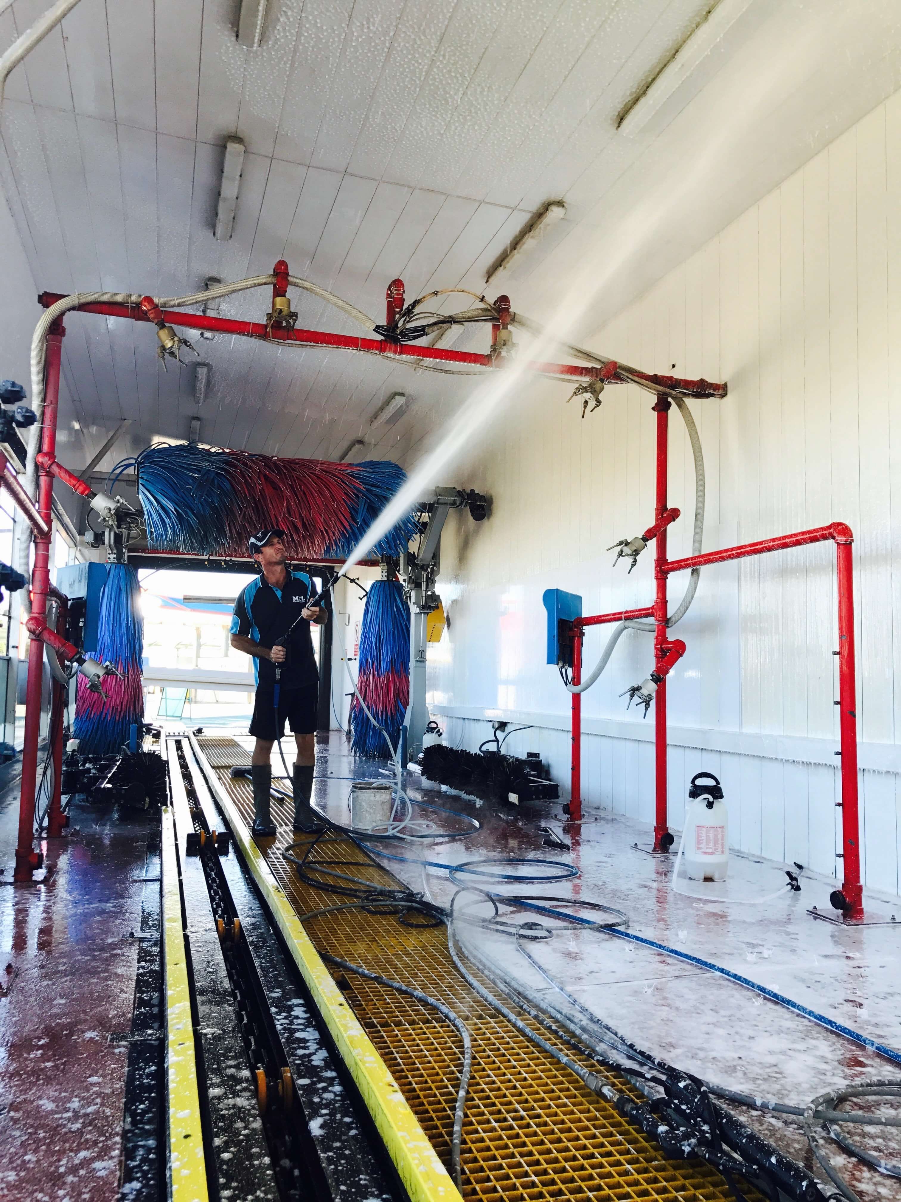 car wash pressure cleaning